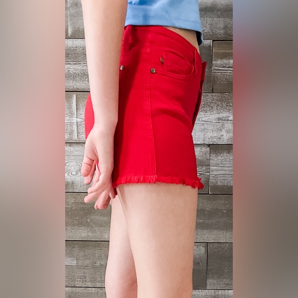 BOLD! judy blue mid rise red garment dyed fray hem cutoff shorts JB150242PL - Picture 6 of 7